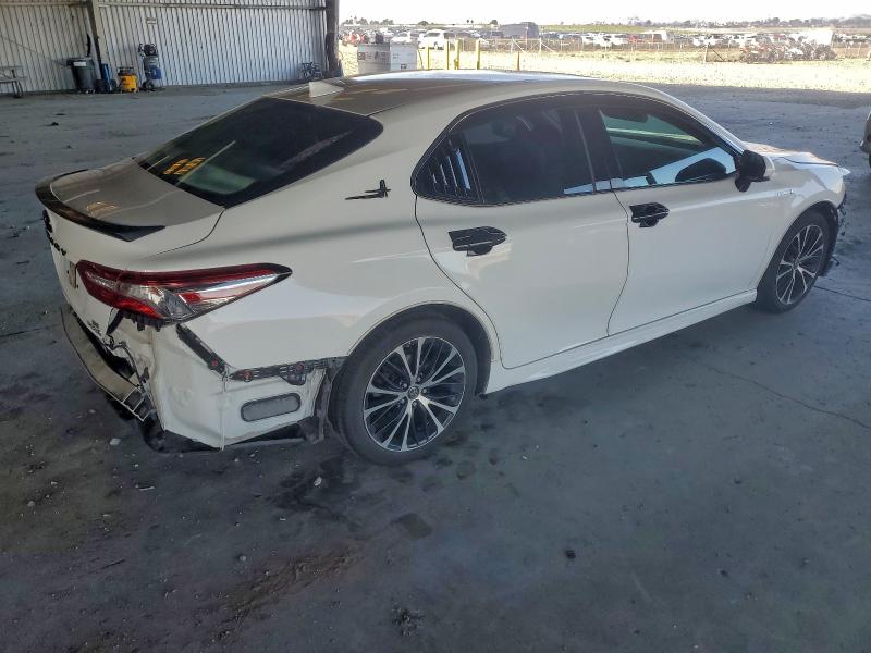 2019 TOYOTA CAMRY HYBR #3303051614