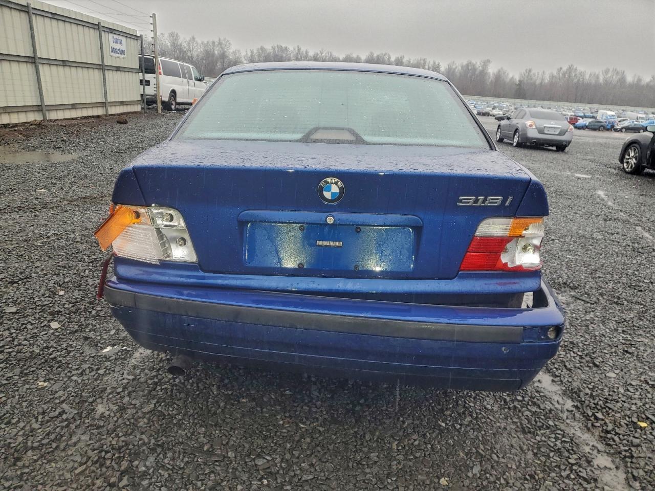 Lot #3311676237 1997 BMW 318 I AUTO