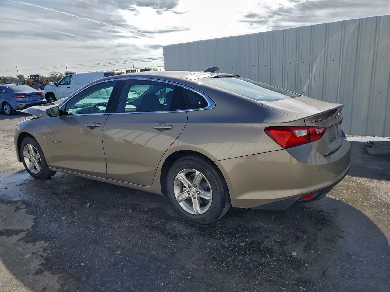 Lot #3320026452 2023 CHEVROLET MALIBU LT