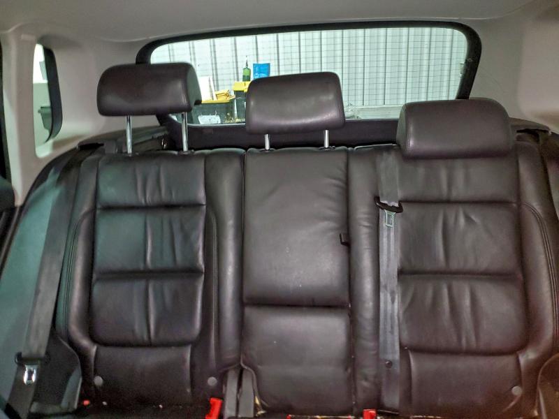 2011 VOLKSWAGEN TIGUAN S #3302708080