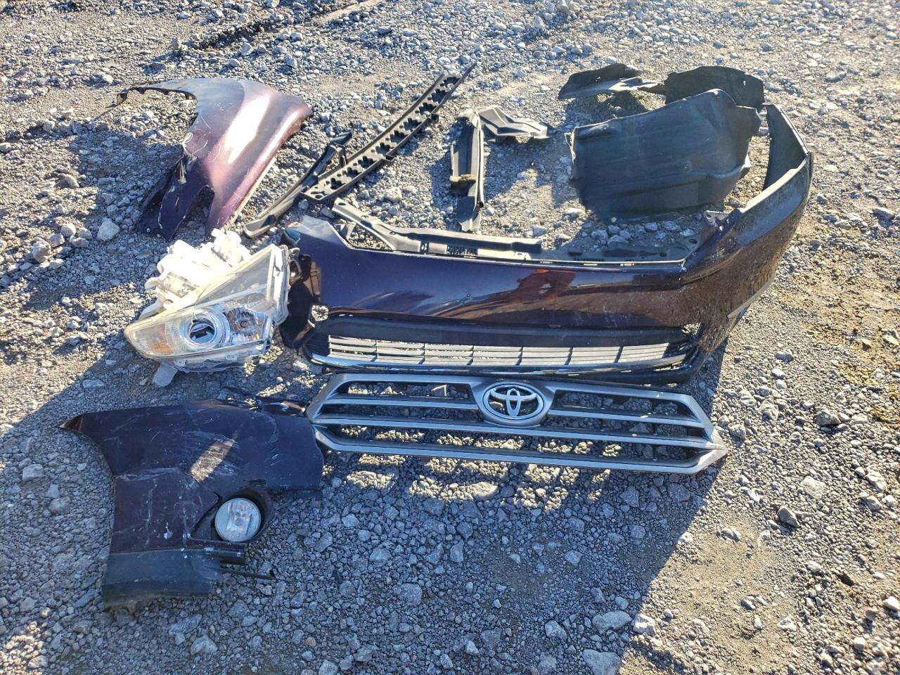 TOYOTA HIGHLANDER BASE