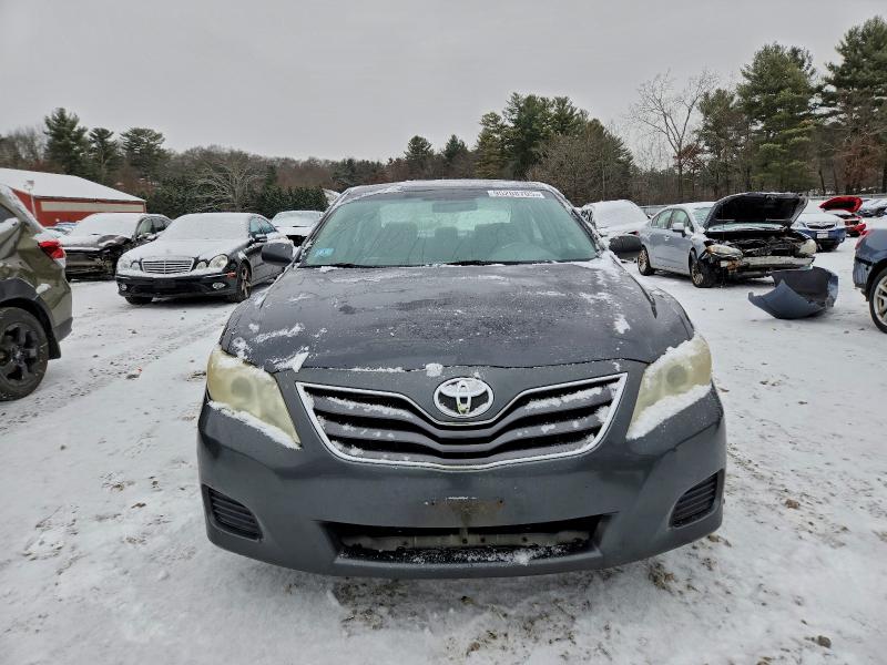 2010 TOYOTA CAMRY BASE #3302649011