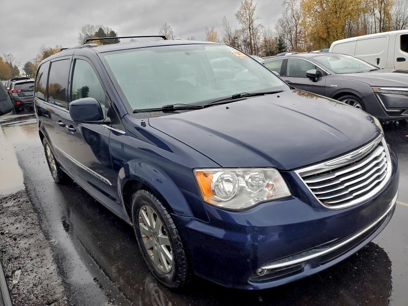 2014 CHRYSLER TOWN & COU #3309333988