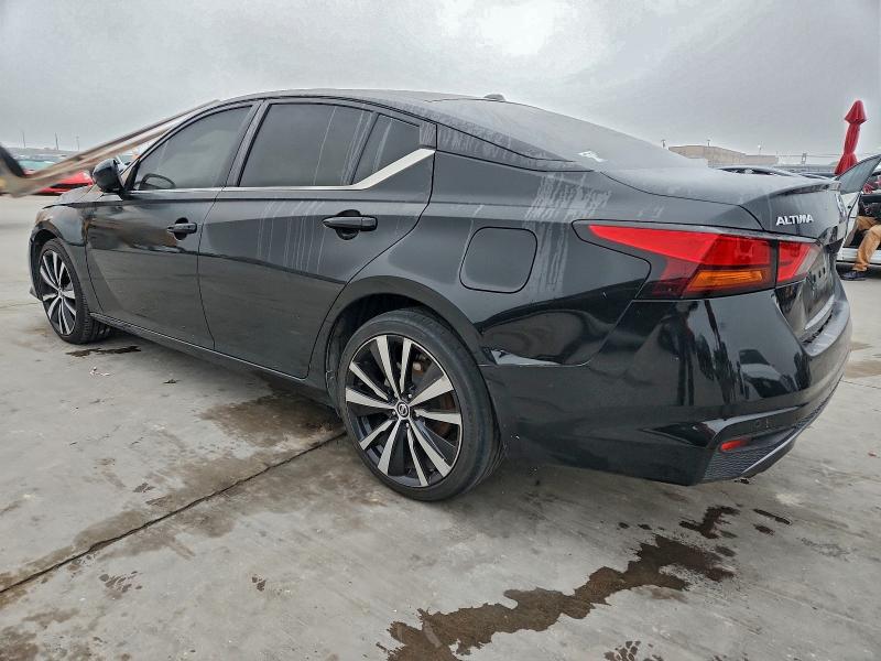 2021 NISSAN ALTIMA SR #3309494554