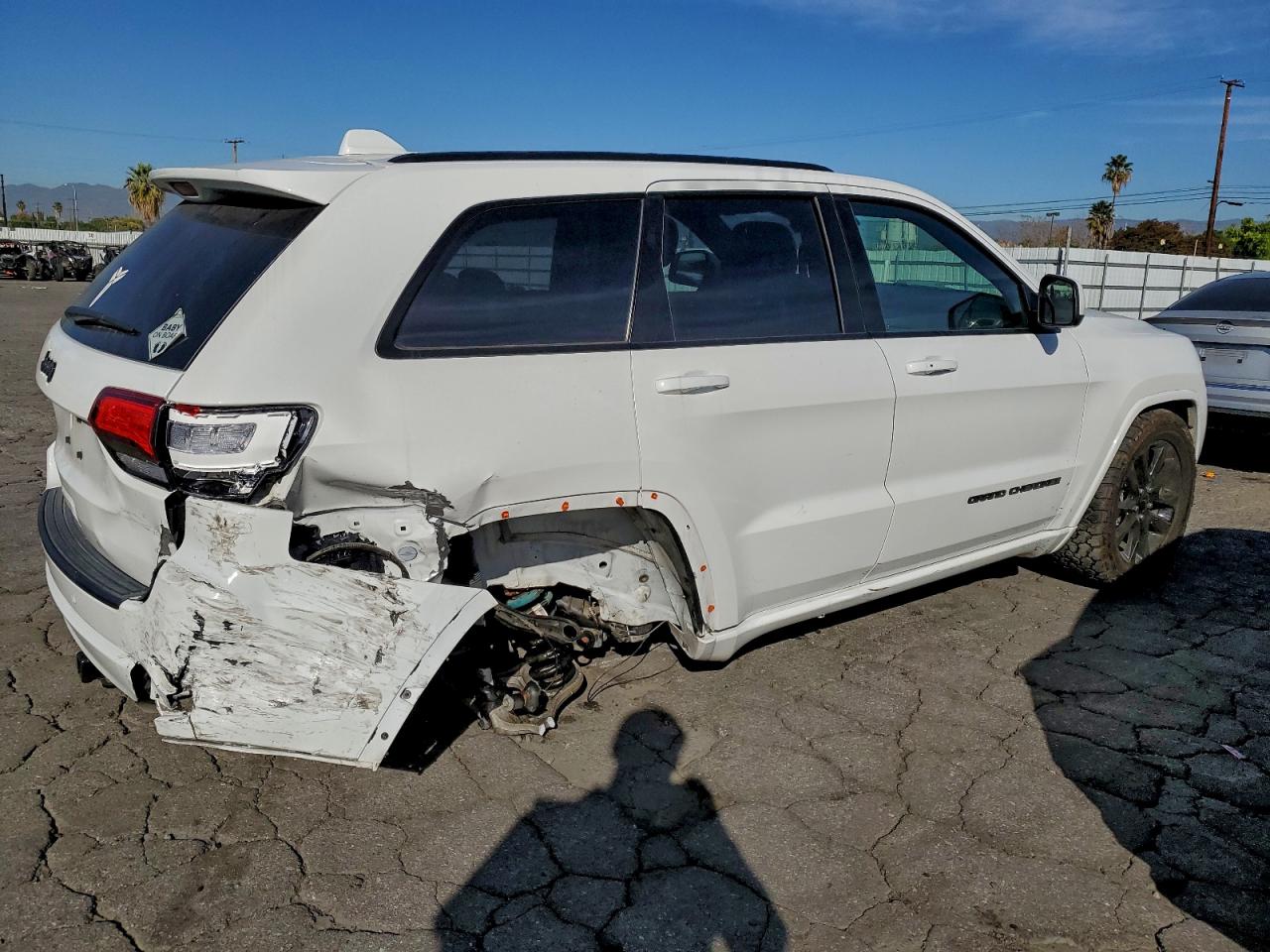 JEEP GRAND CHEROKEE LAREDO