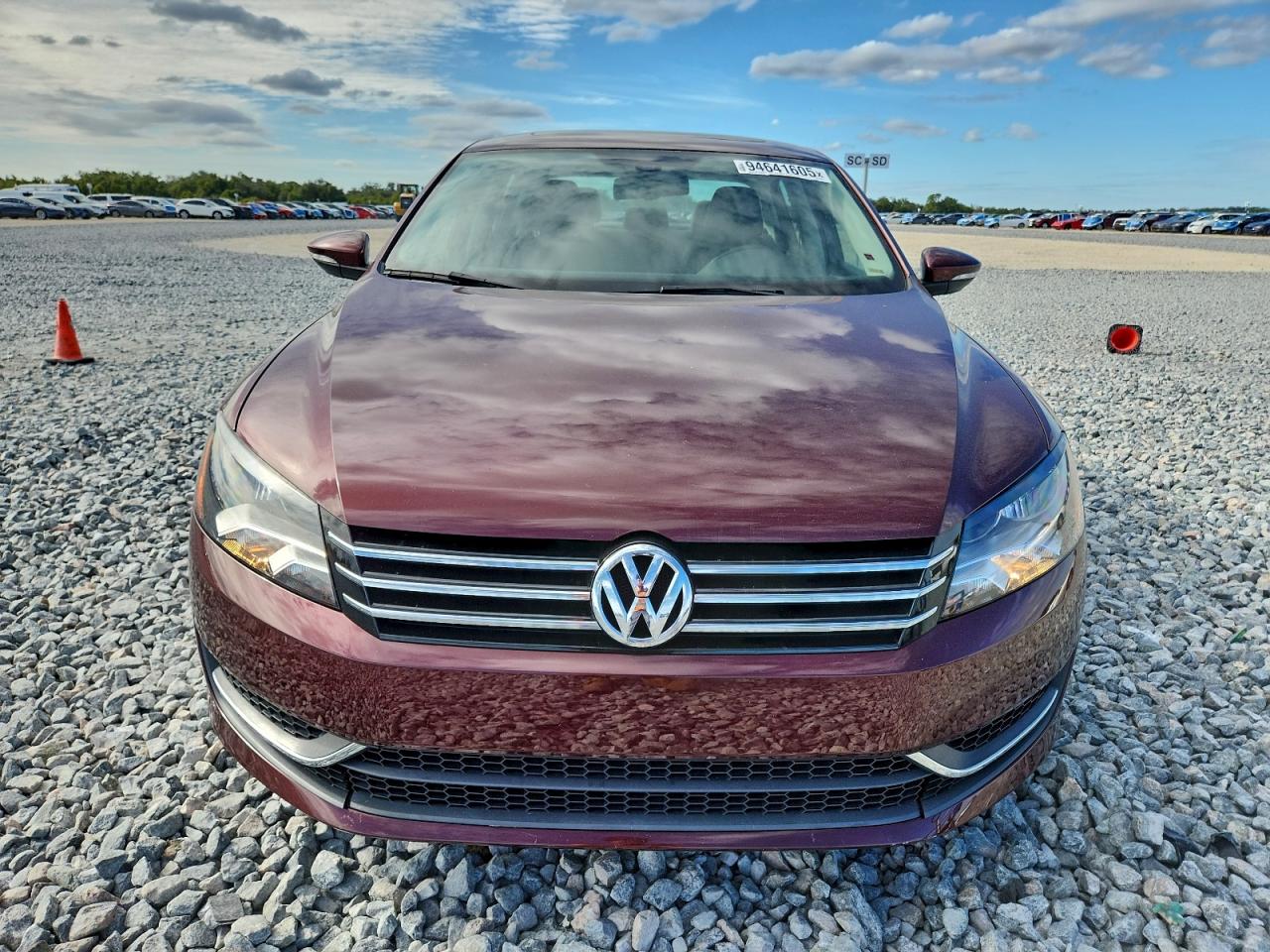VOLKSWAGEN PASSAT SE