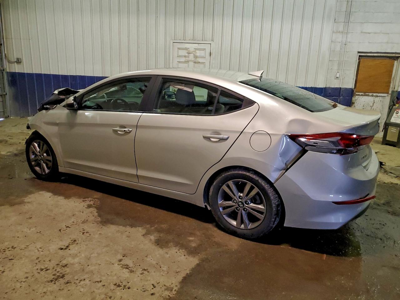 HYUNDAI ELANTRA SEL