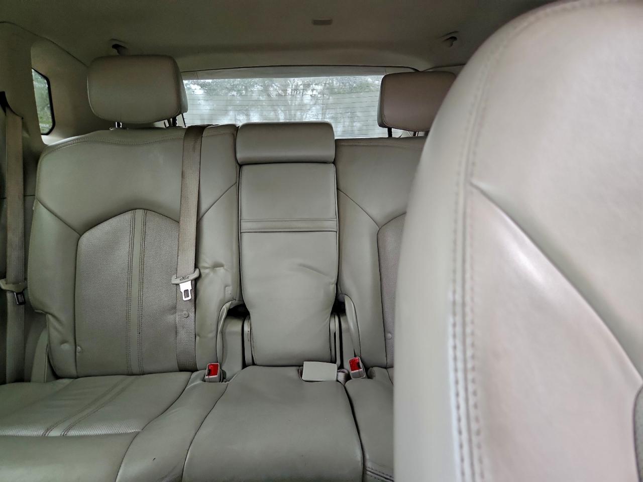 CADILLAC SRX LUXURY COLLECTION