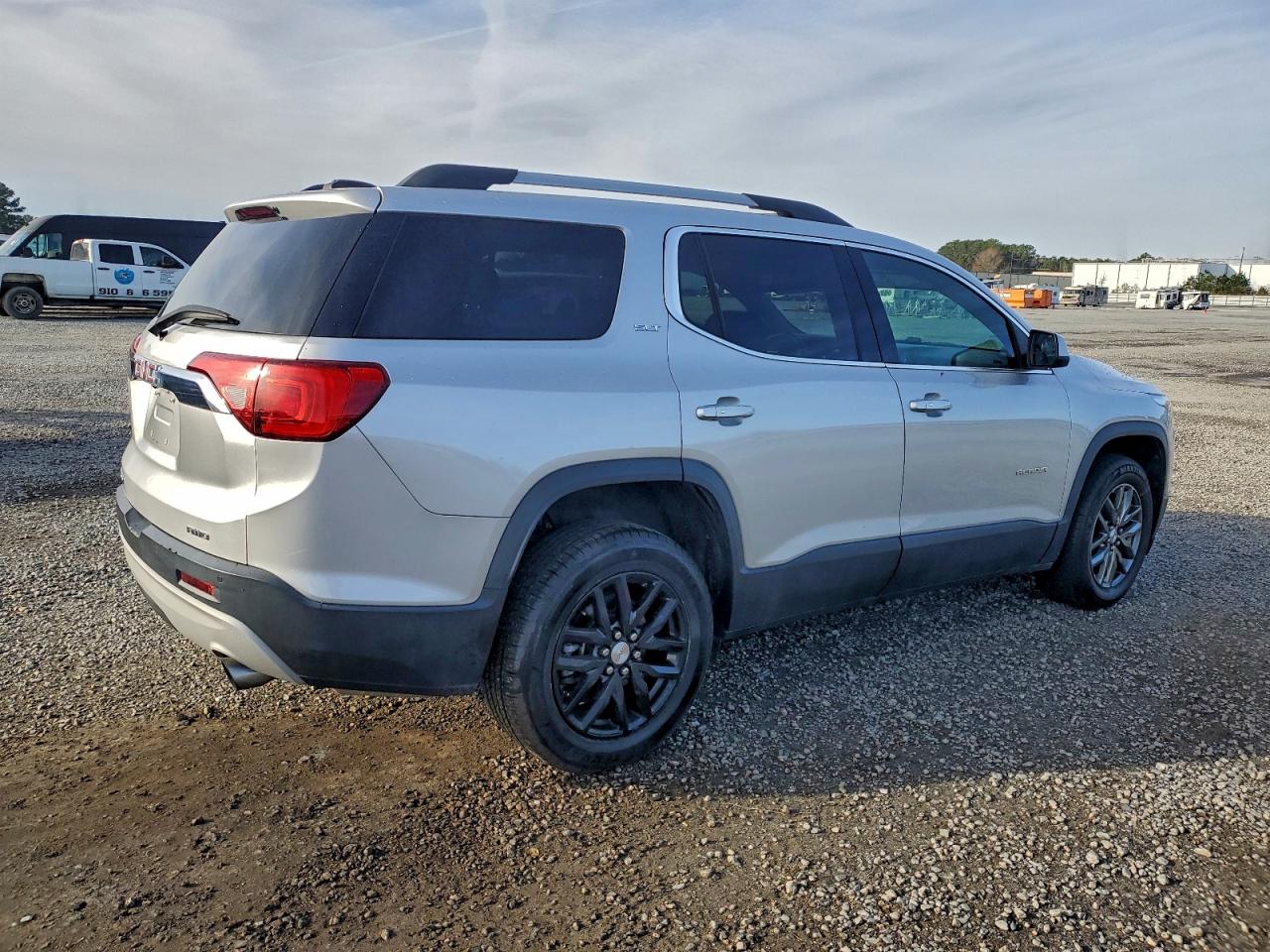 GMC ACADIA SLT-1
