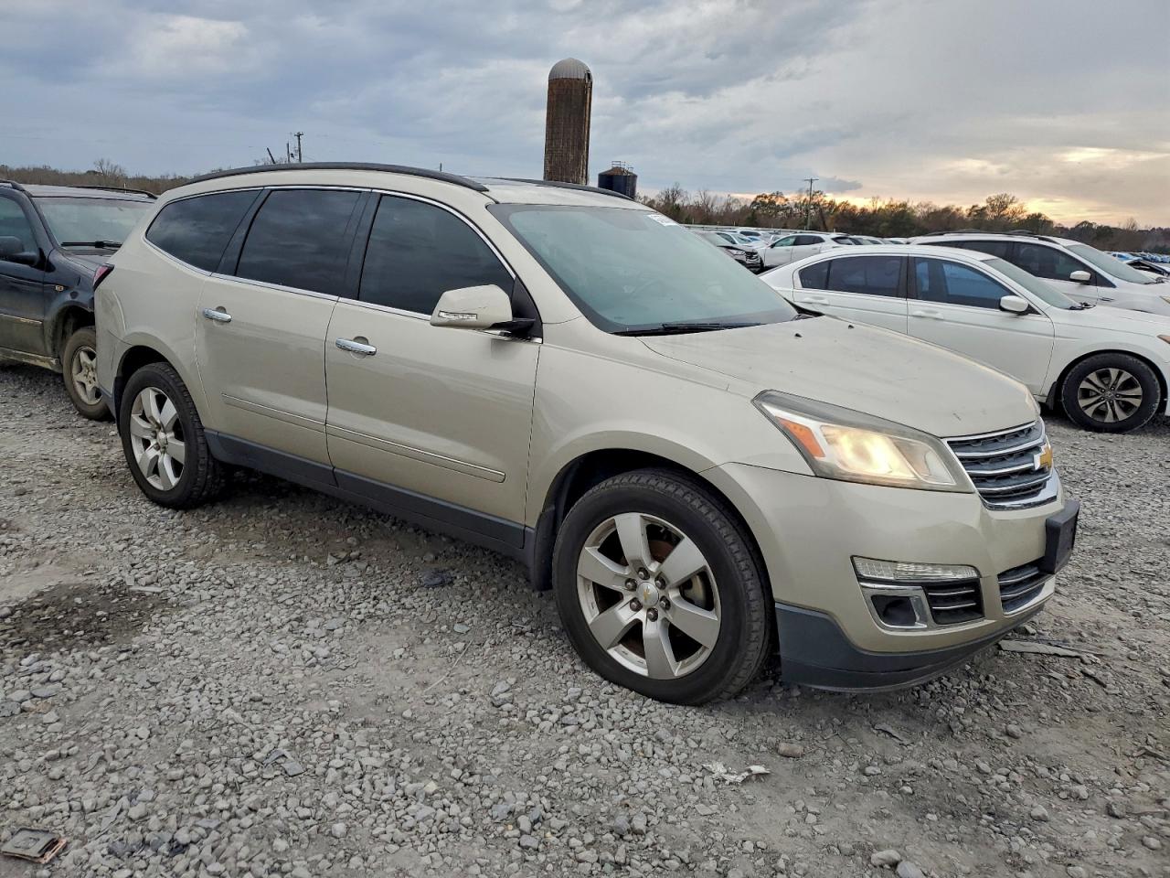CHEVROLET TRAVERSE LTZ