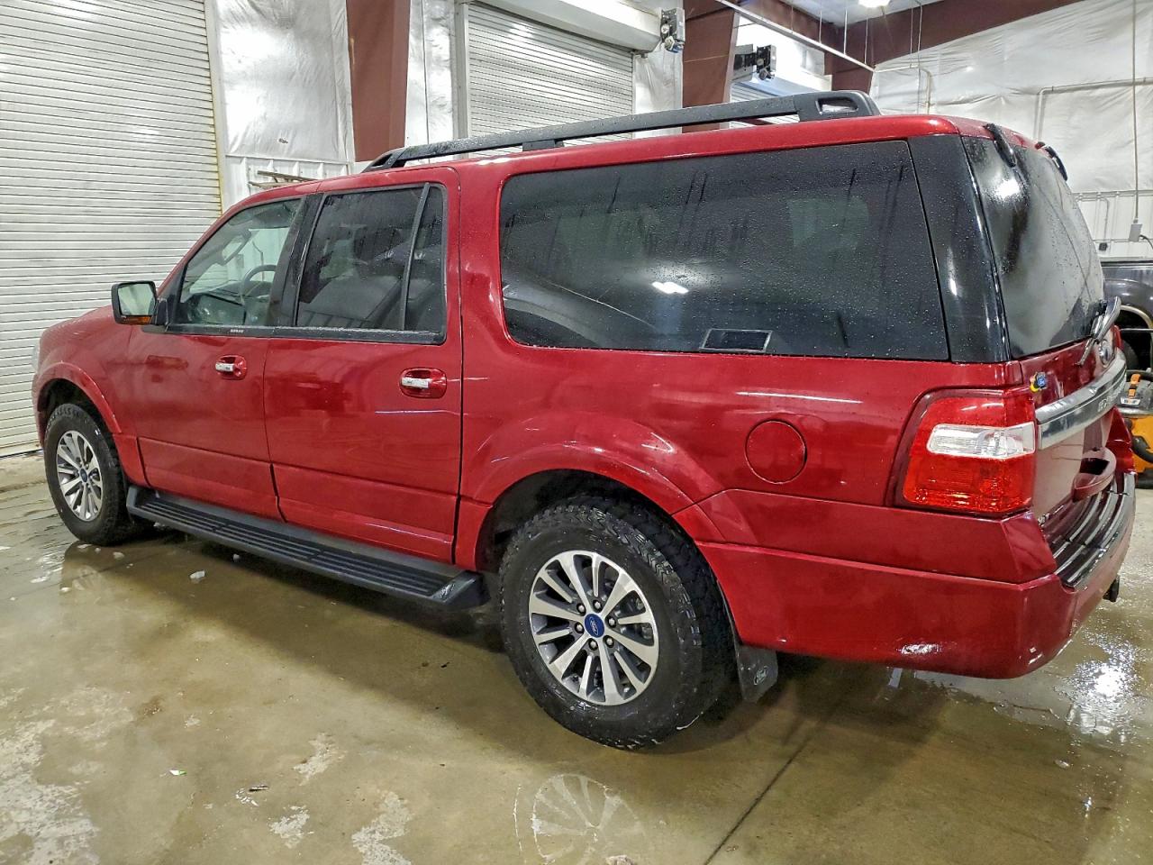 FORD EXPEDITION EL XLT