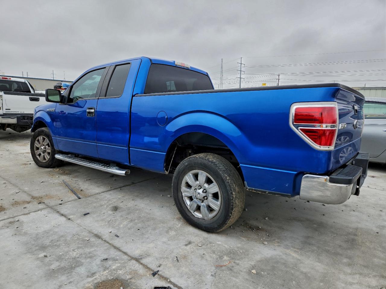 FORD F-150 SUPER CAB