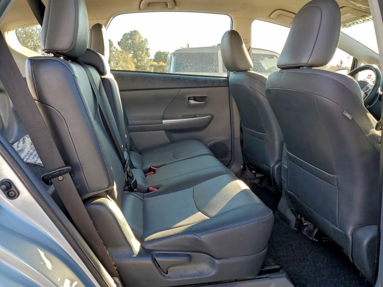 Lot #3310659740 2012 TOYOTA PRIUS V