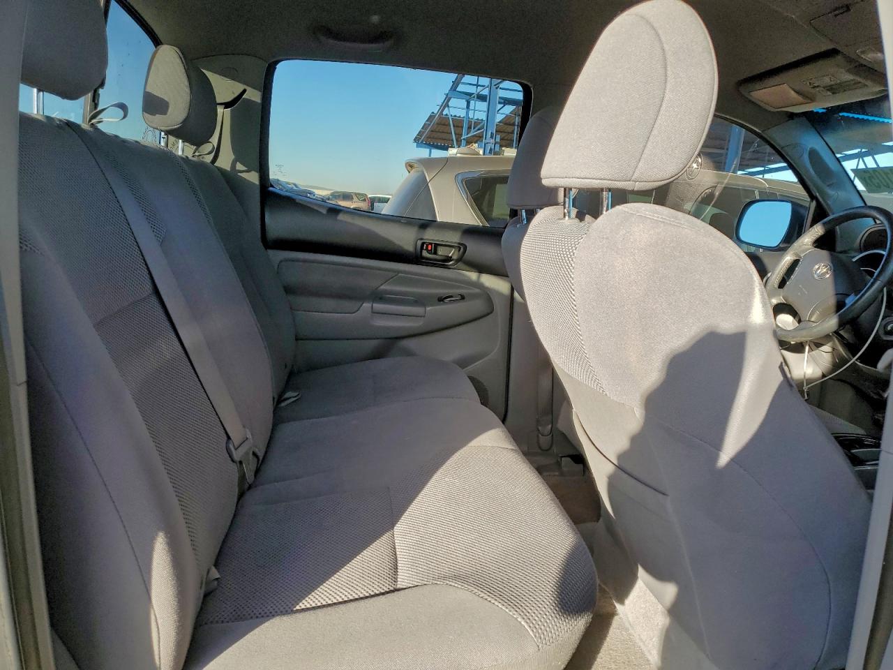 TOYOTA TACOMA DOUBLE CAB