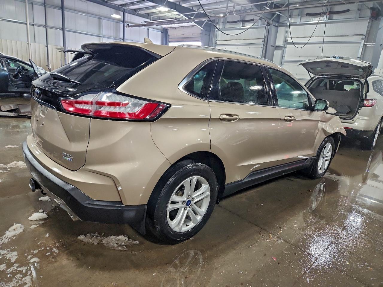 FORD EDGE SEL