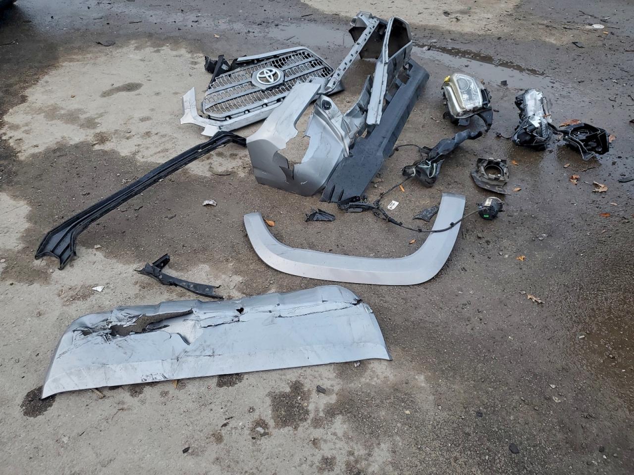 TOYOTA TACOMA DOUBLE CAB