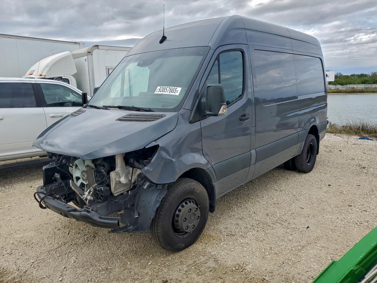 Lot #3316837695 2021 MERCEDES-BENZ SPRINTER 3
