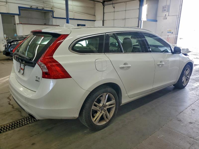 2015 VOLVO V60 PREMIE #3317084009