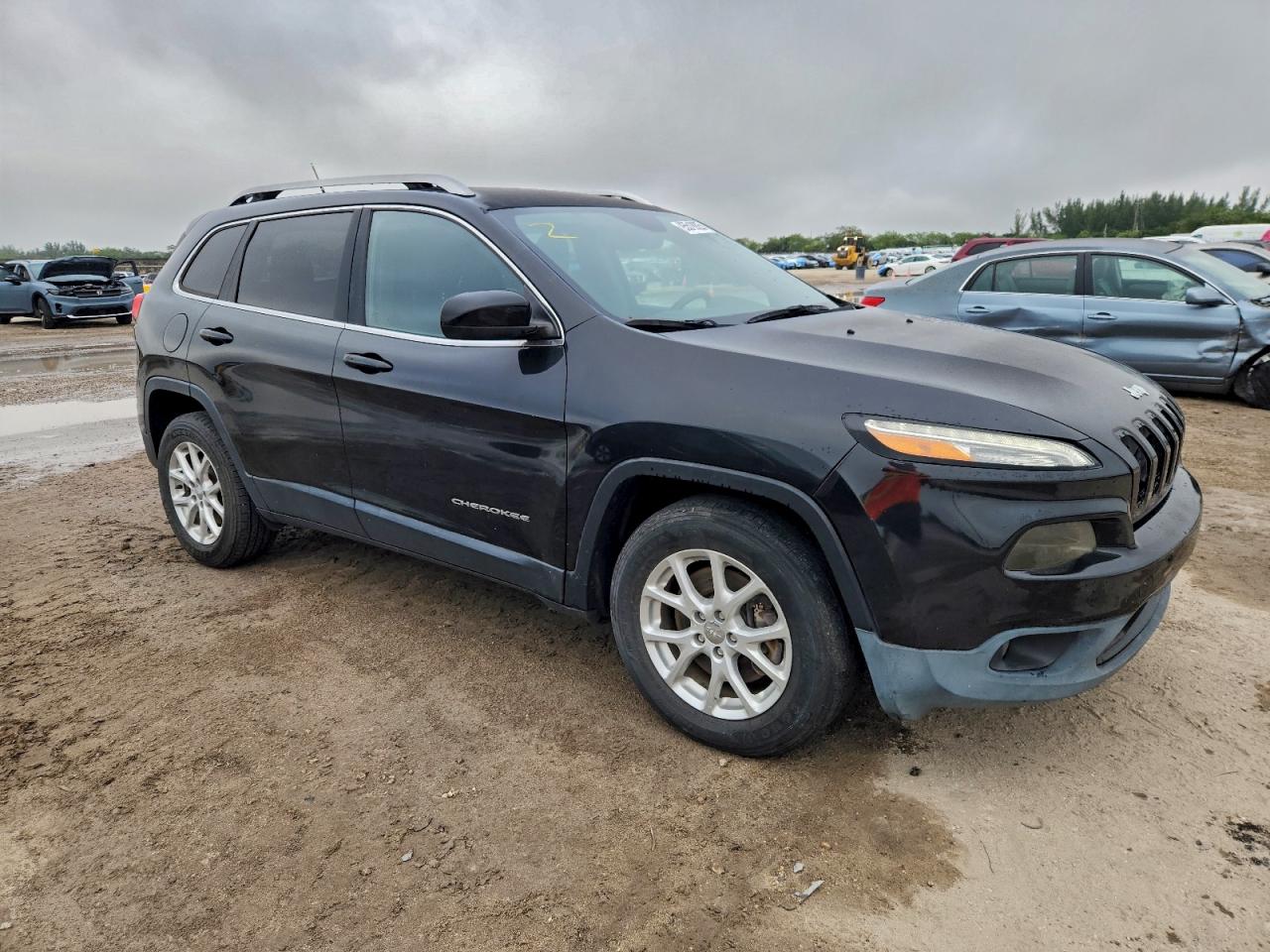 Lot #3304602473 2015 JEEP CHEROKEE L