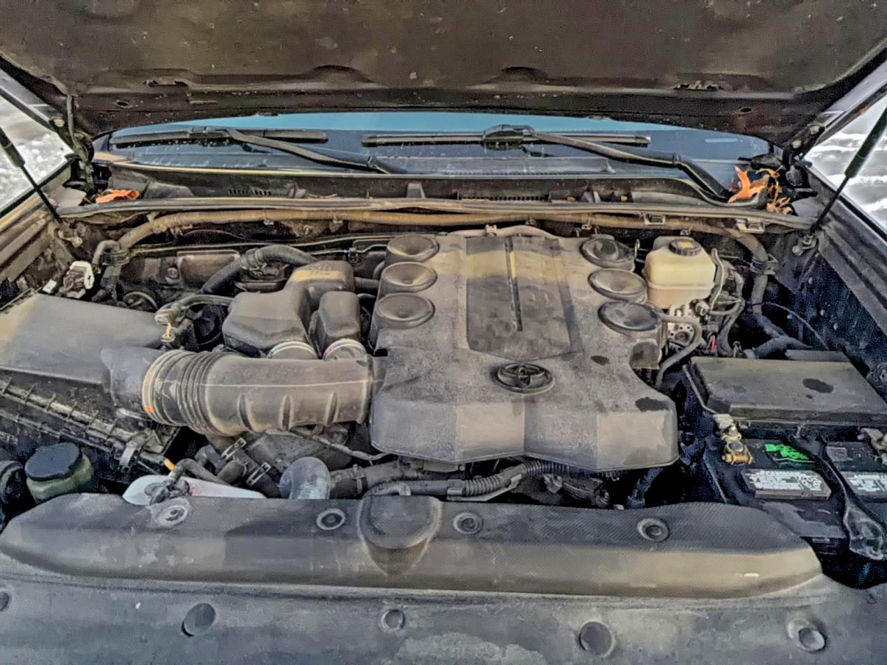 TOYOTA 4RUNNER SR5/SR5 PREMIUM