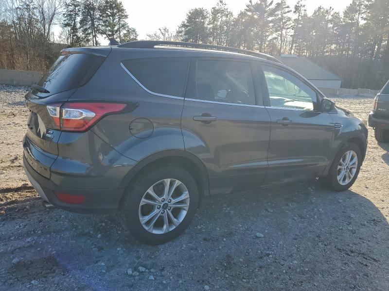 2018 FORD ESCAPE SE #3301682645