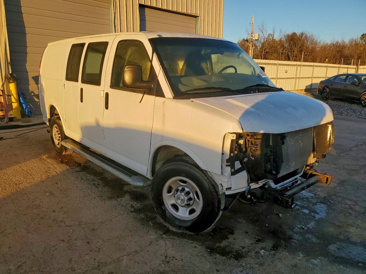 Lot #3311460246 2022 CHEVROLET EXPRESS G2