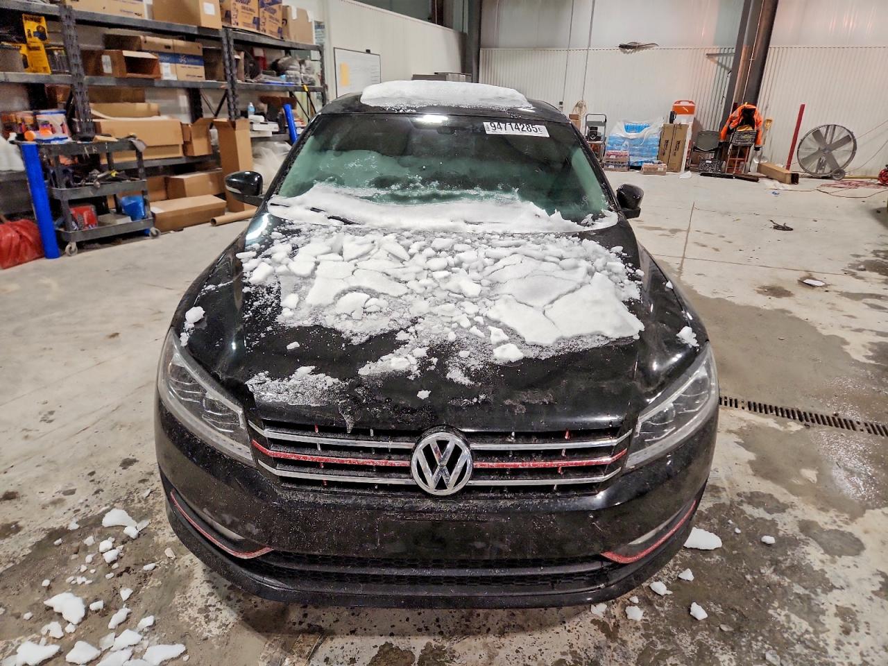 VOLKSWAGEN PASSAT SEL