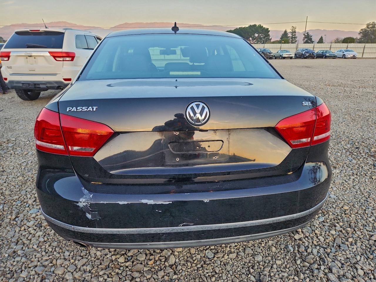 VOLKSWAGEN PASSAT SEL