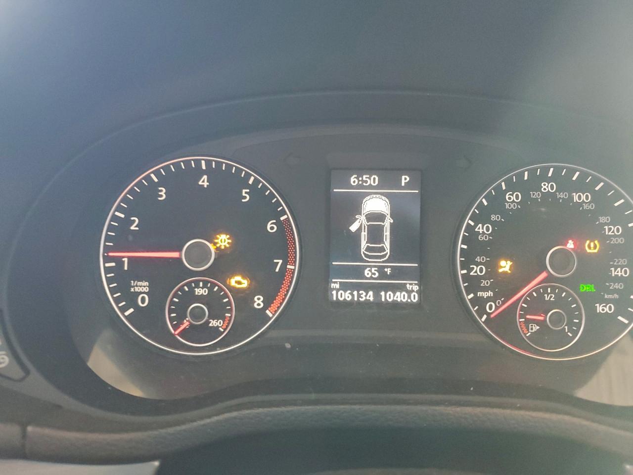 VOLKSWAGEN PASSAT SE