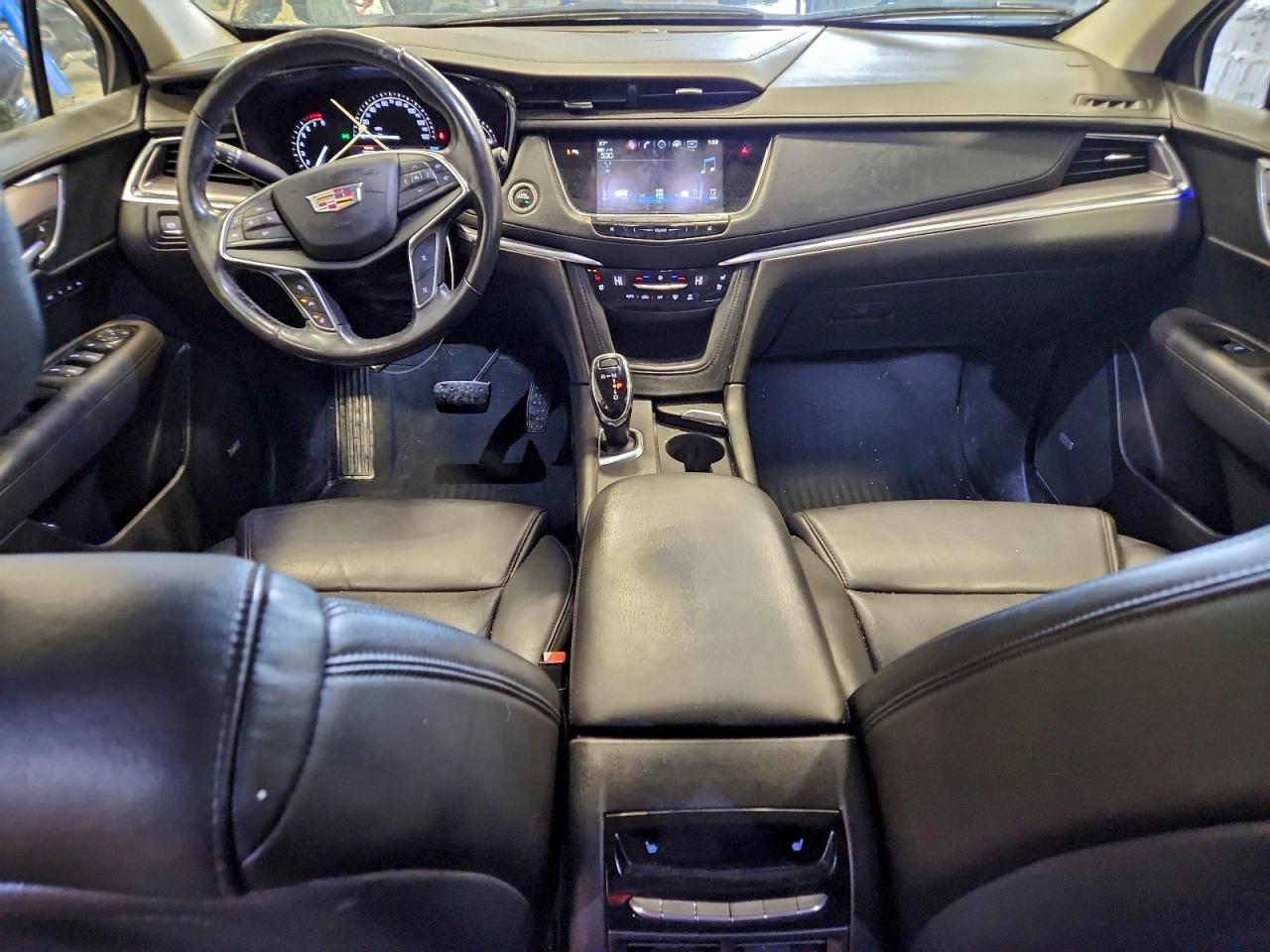 CADILLAC XT5 PREMIUM LUXURY