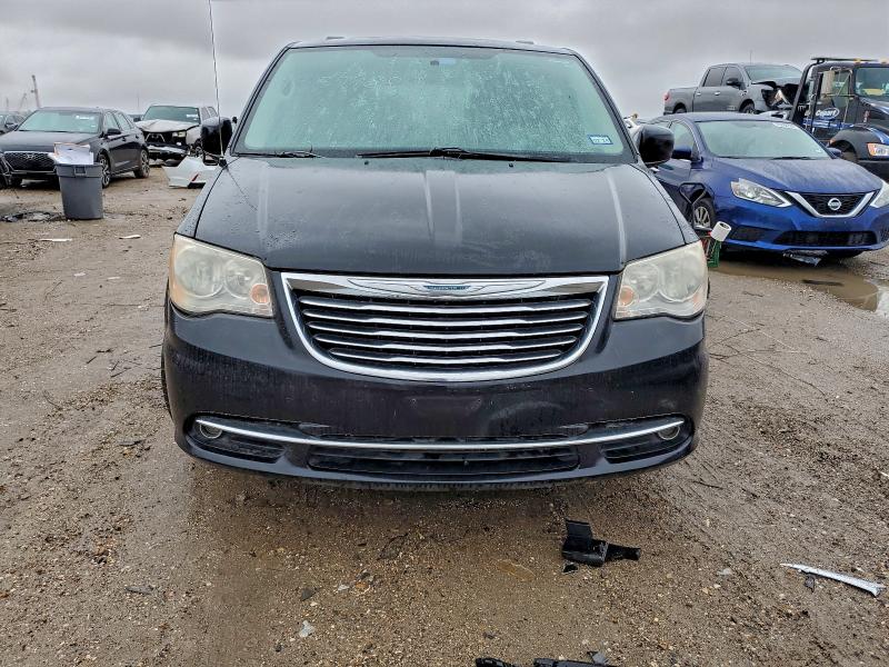 2014 CHRYSLER TOWN & COU #3304794354