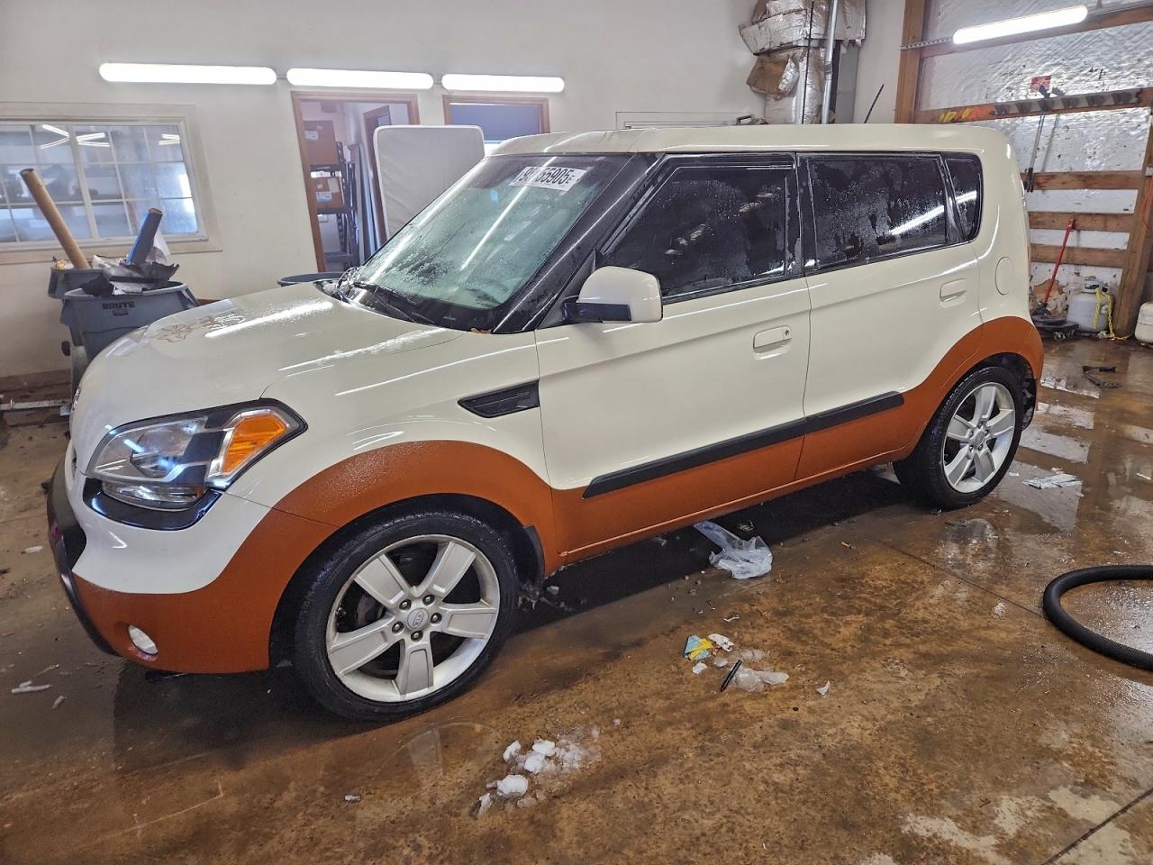 KIA SOUL +