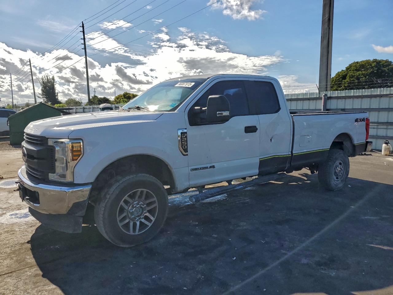 FORD F-250 SUPER DUTY