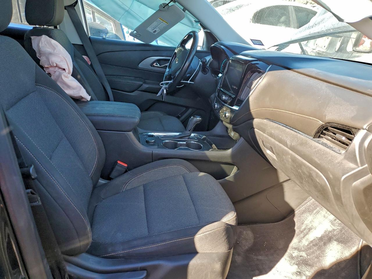 CHEVROLET TRAVERSE LT