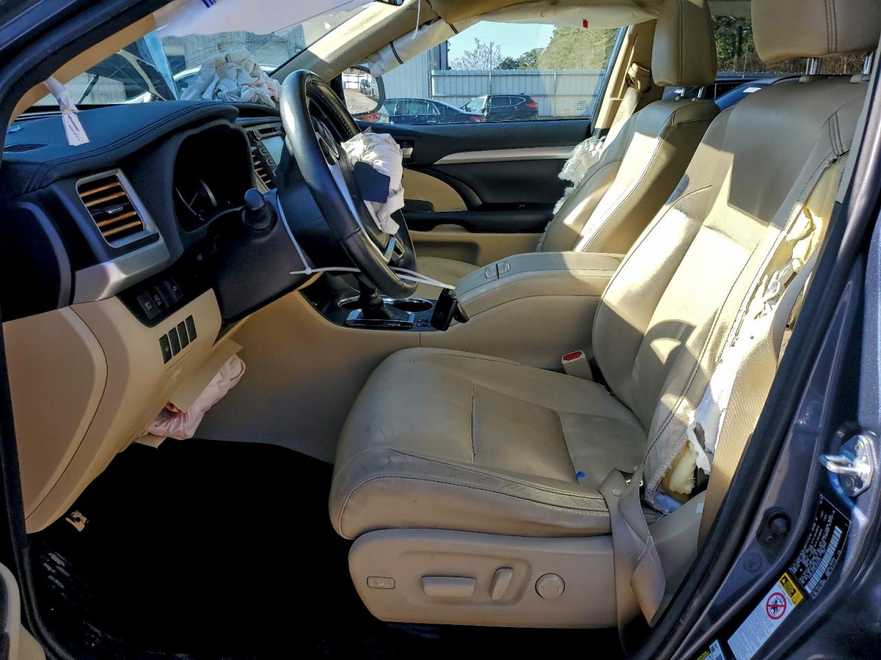 TOYOTA HIGHLANDER SE