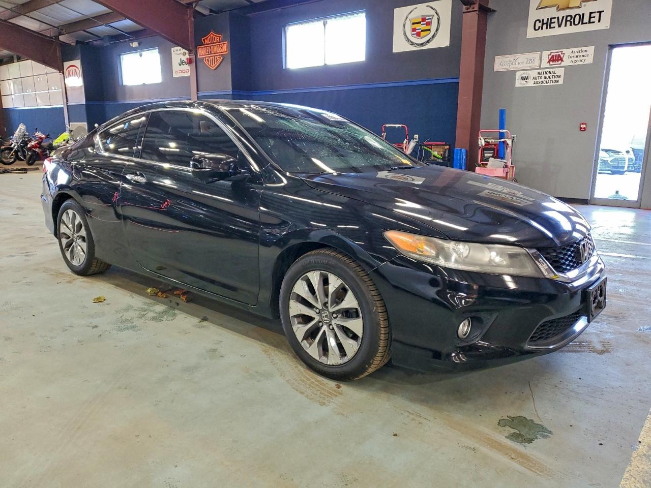 Lot #3311583781 2015 HONDA ACCORD EX