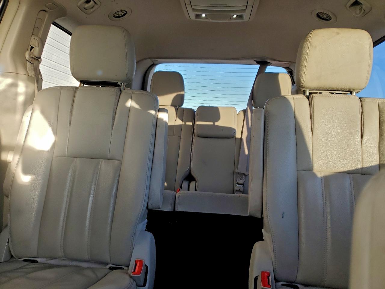 CHRYSLER TOWN & COUNTRY TOURING