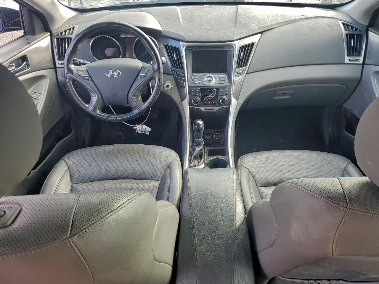 HYUNDAI SONATA HYBRID