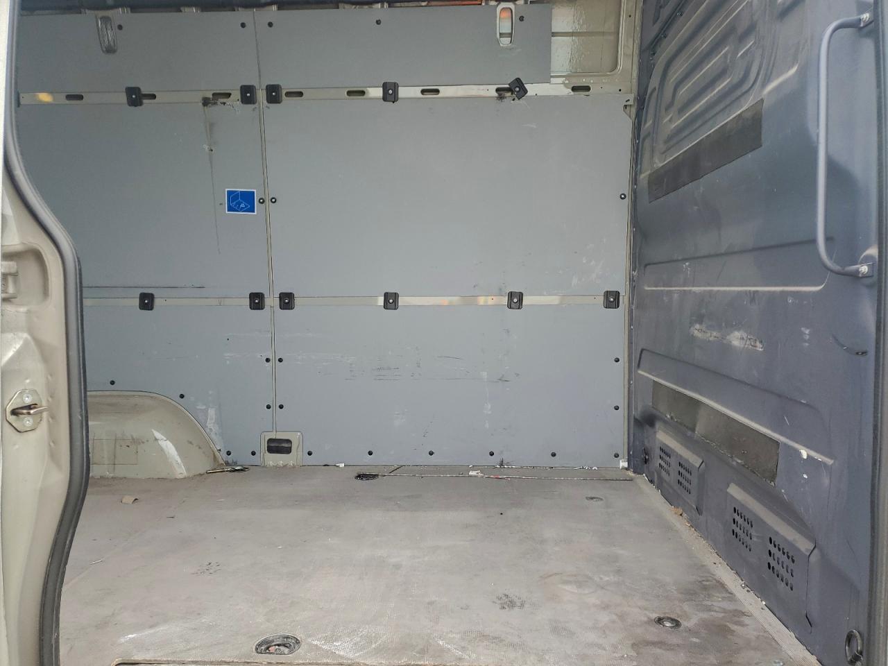 MERCEDES-BENZ SPRINTER 2500