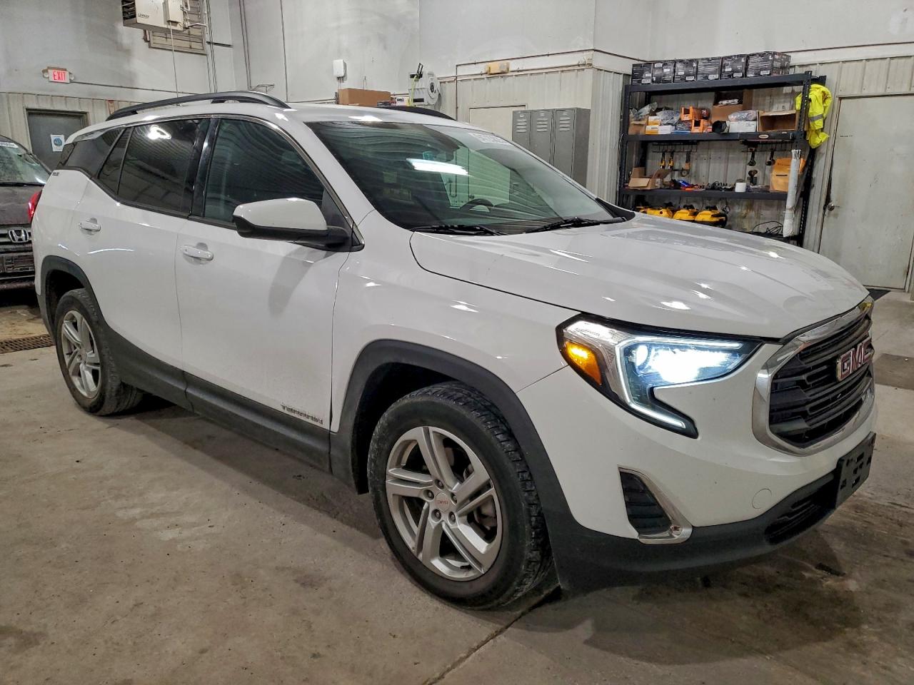 GMC TERRAIN SLE