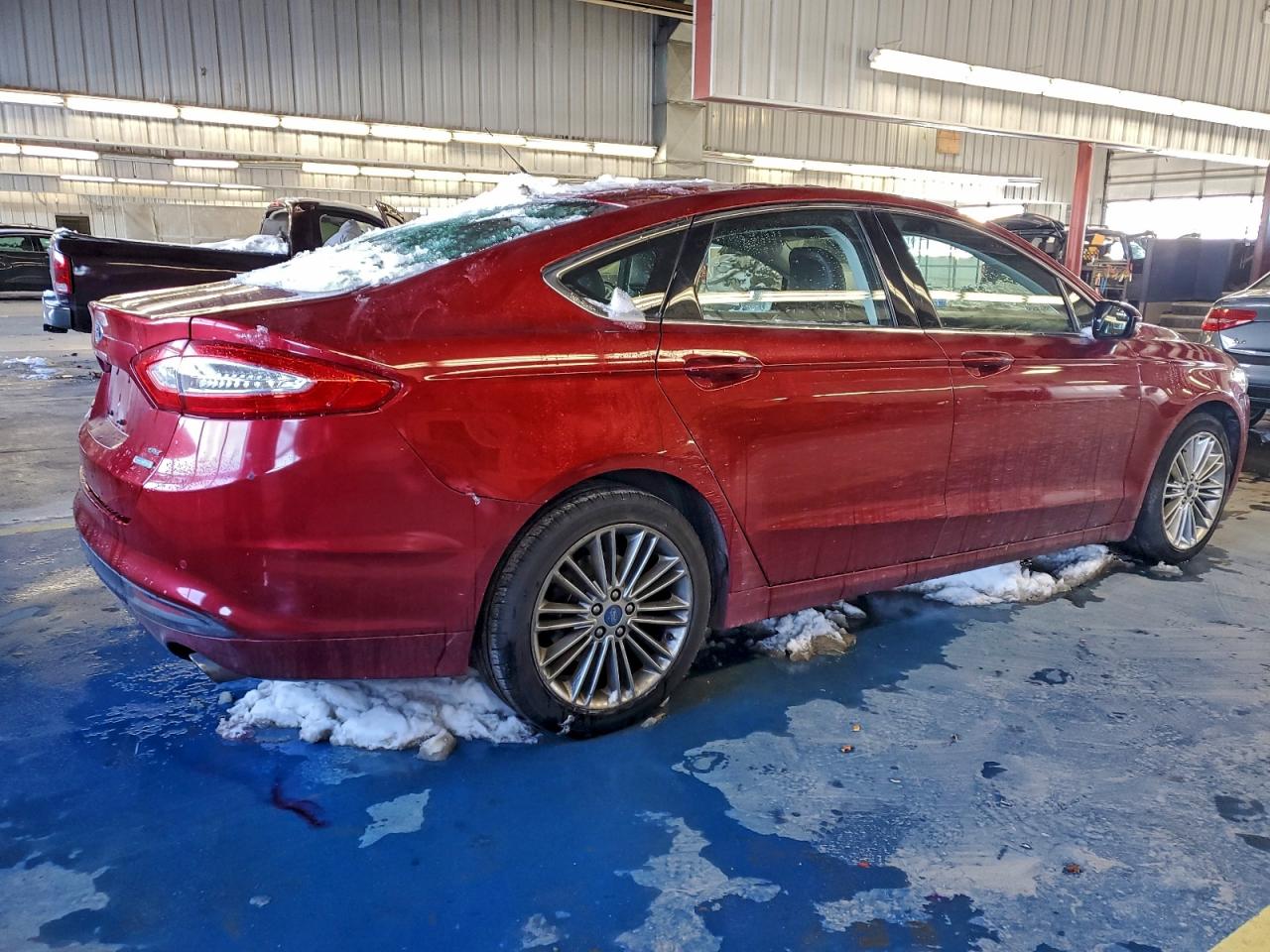 FORD FUSION SE