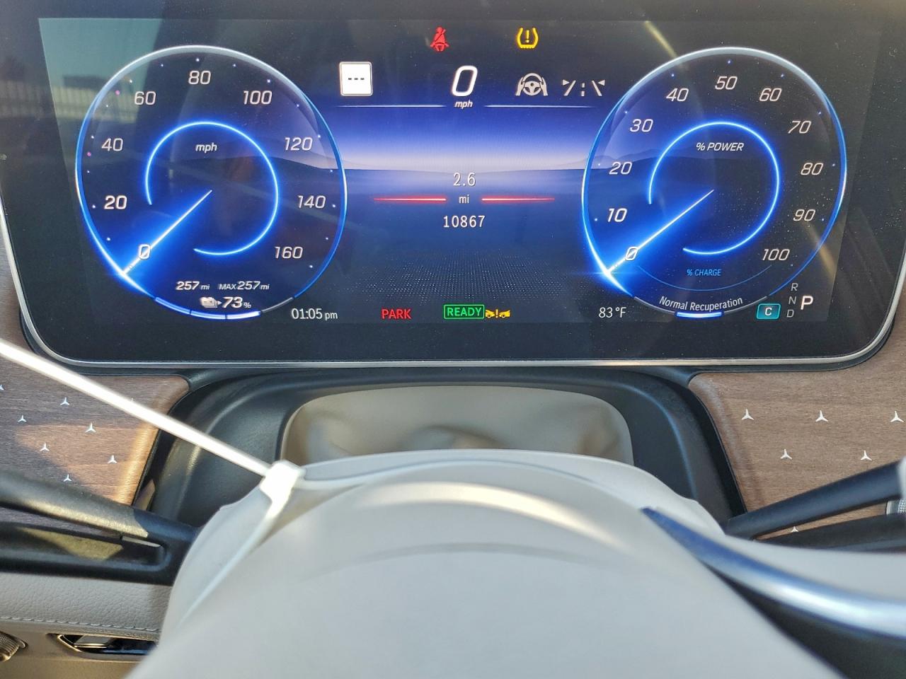 MERCEDES-BENZ EQS SUV 450+