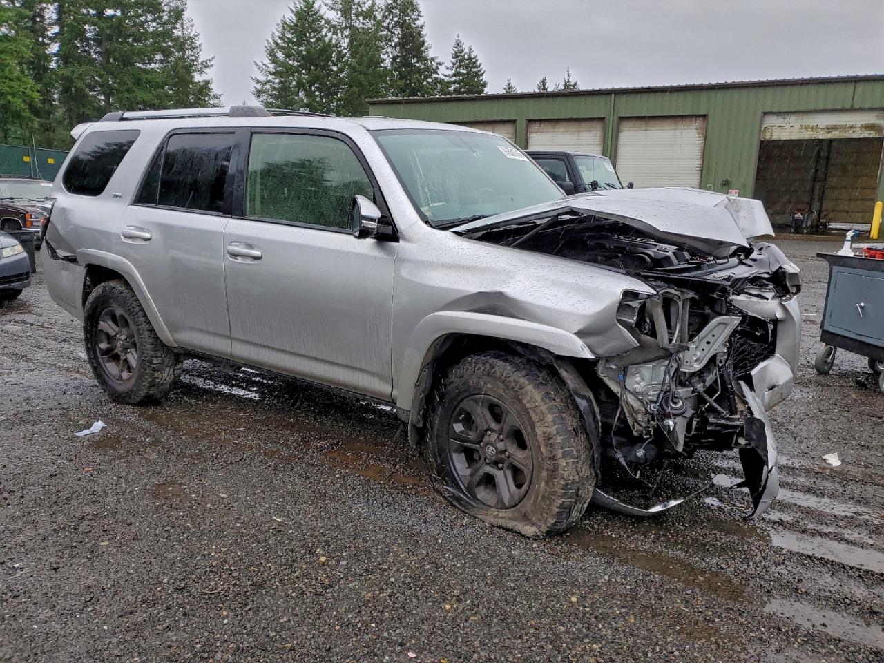Lot #3316081280 2019 TOYOTA 4RUNNER SR