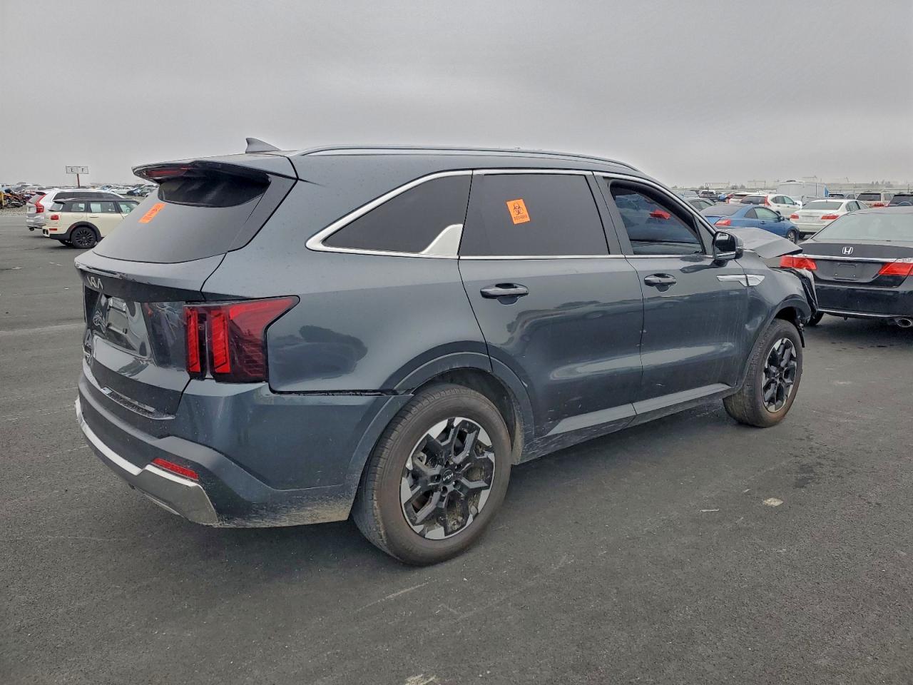 Lot #3311666238 2024 KIA SORENTO S