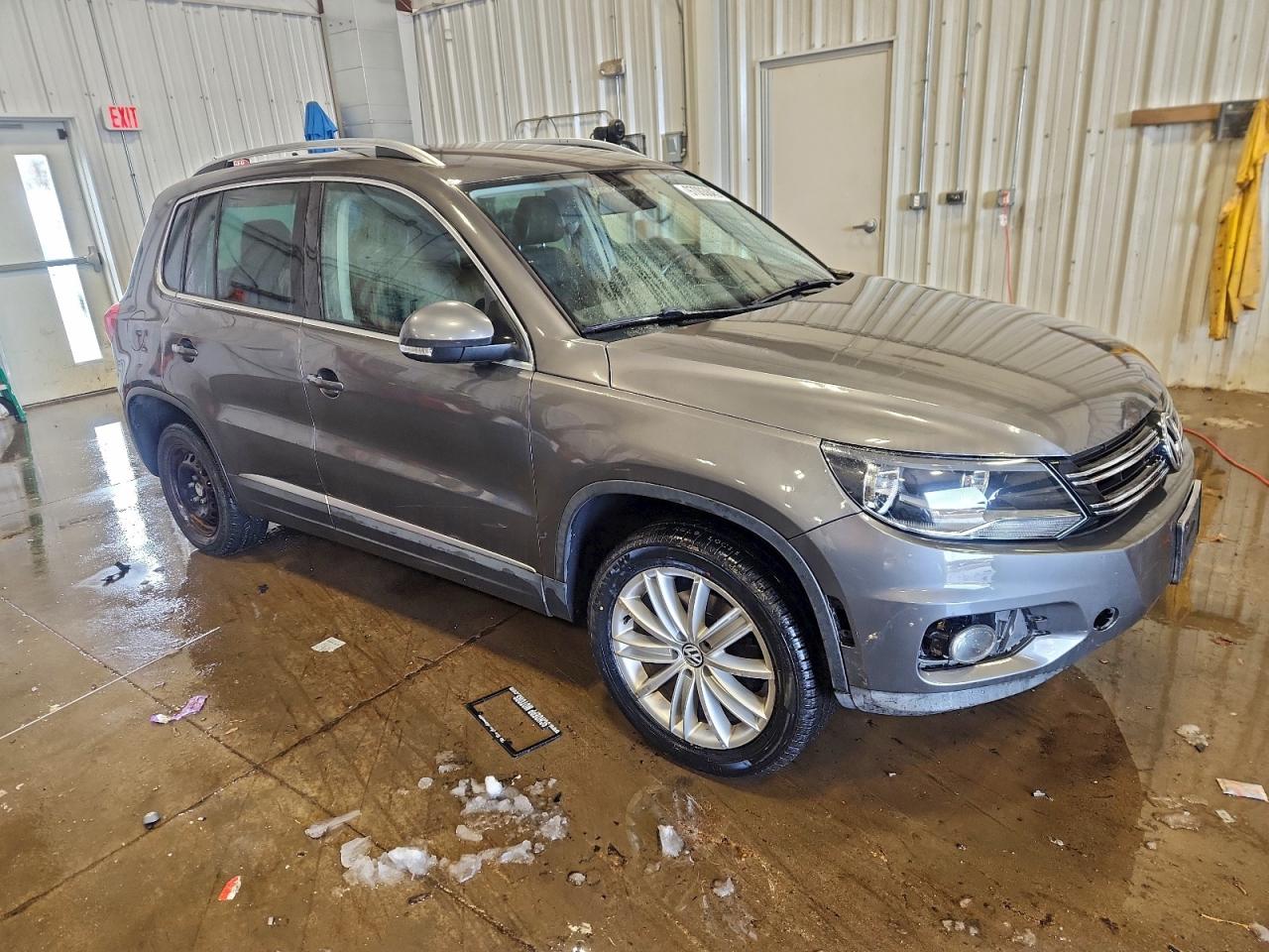 Lot #3316022834 2012 VOLKSWAGEN TIGUAN S