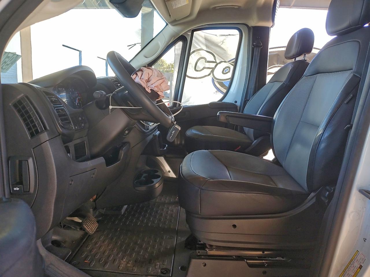 RAM PROMASTER 2500 HIGH