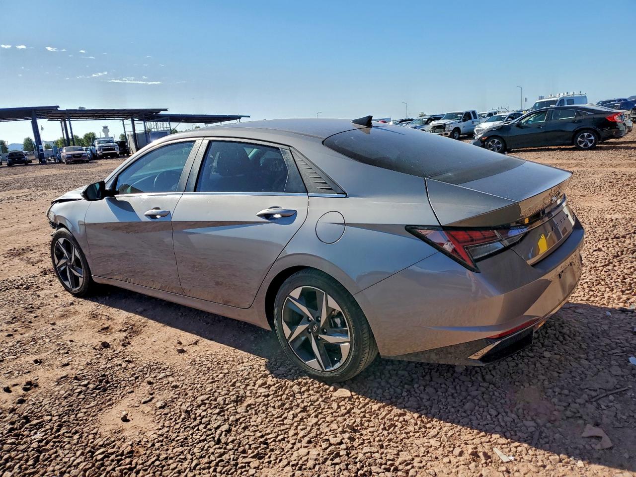 HYUNDAI ELANTRA LIMITED