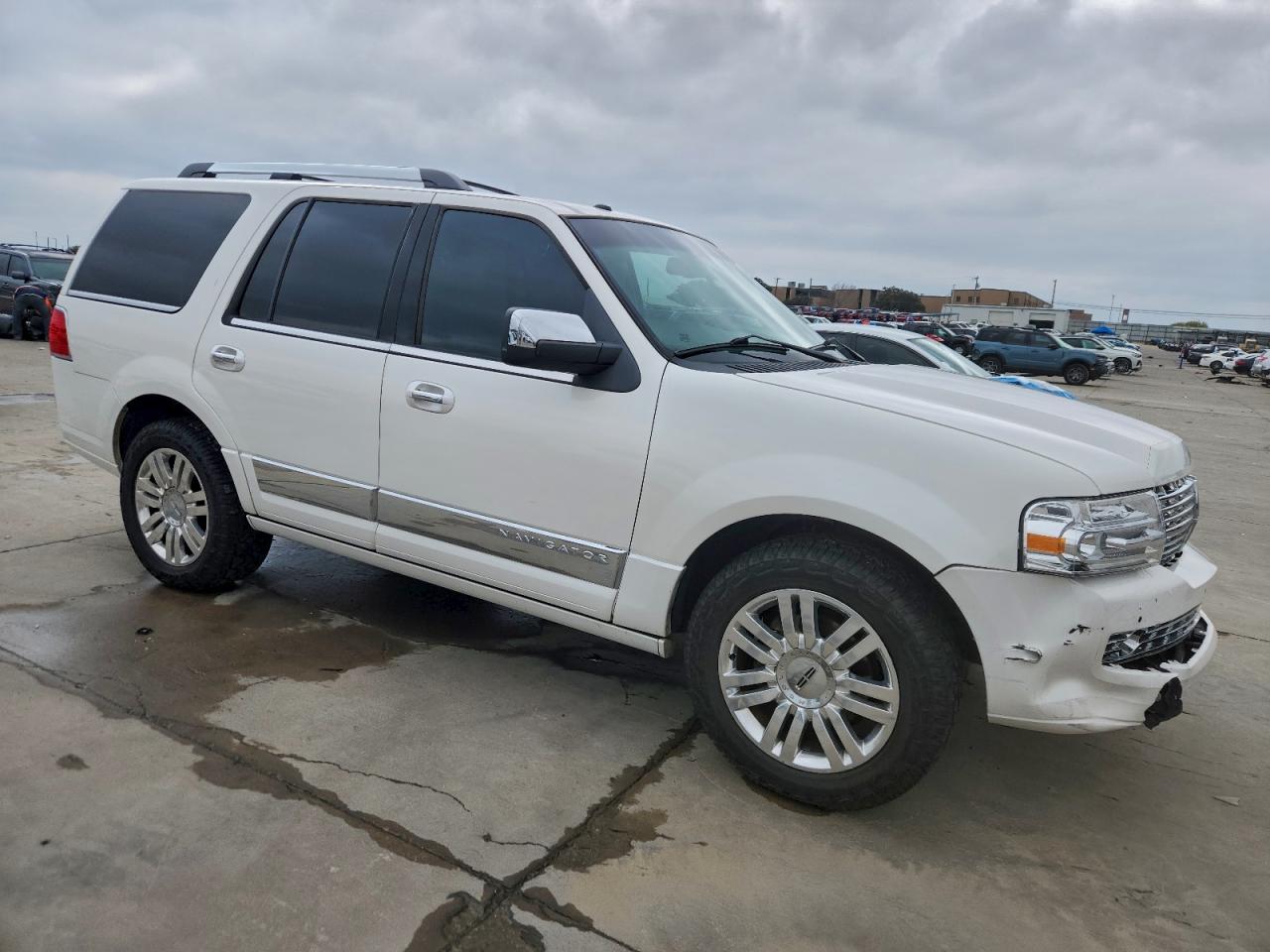 LINCOLN NAVIGATOR