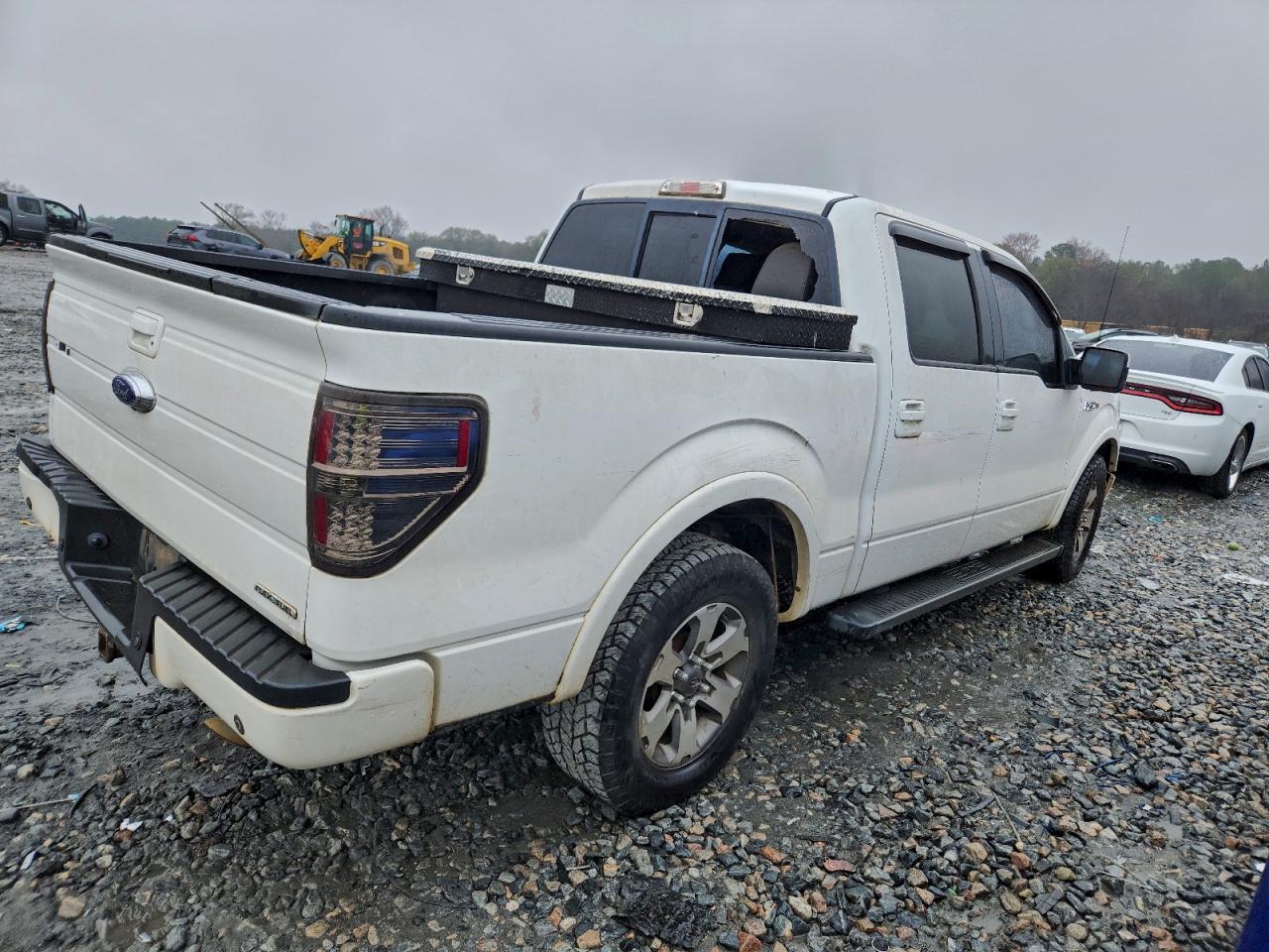 FORD F-150 SUPERCREW