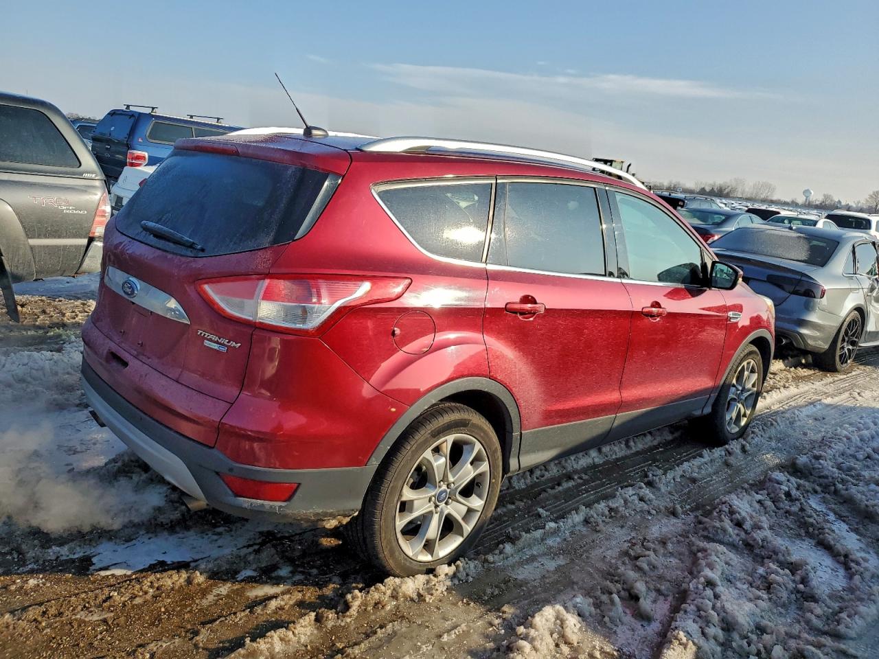 FORD ESCAPE TITANIUM
